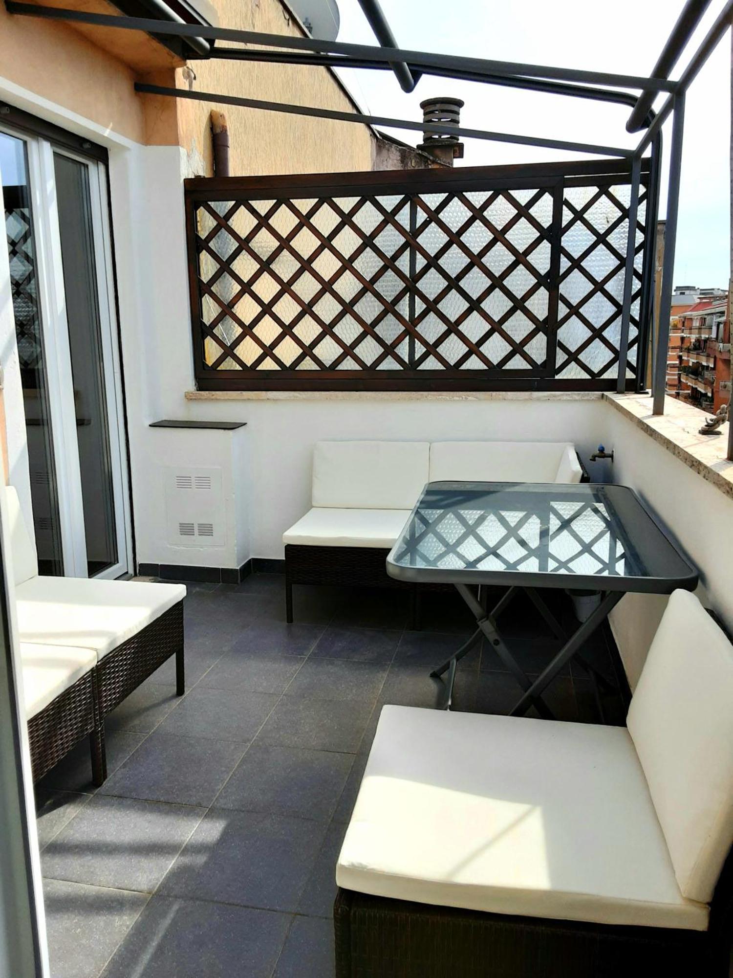L' Attichetto Mattei Apartment *